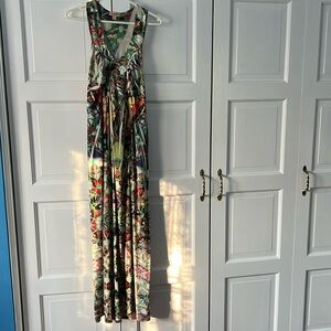 One World. Maxi dress. M. Pretty embellishment.